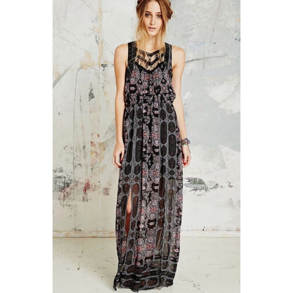 Free People Whimsigoth Maxi Dress 0 Black Pink Geo Lace Sheer Witchy Dark Fairy - Picture 1 of 10